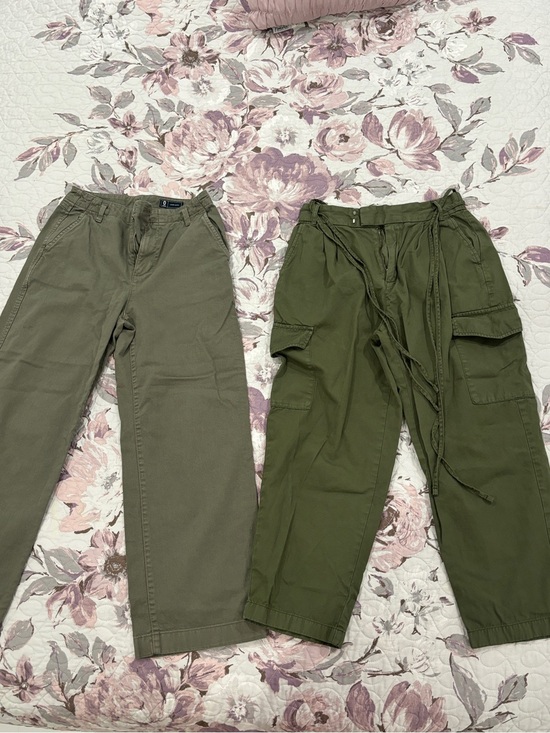 GAP Pants - Two Olive Green Cargo & Wide-Leg Pants - Casual Utility Styles